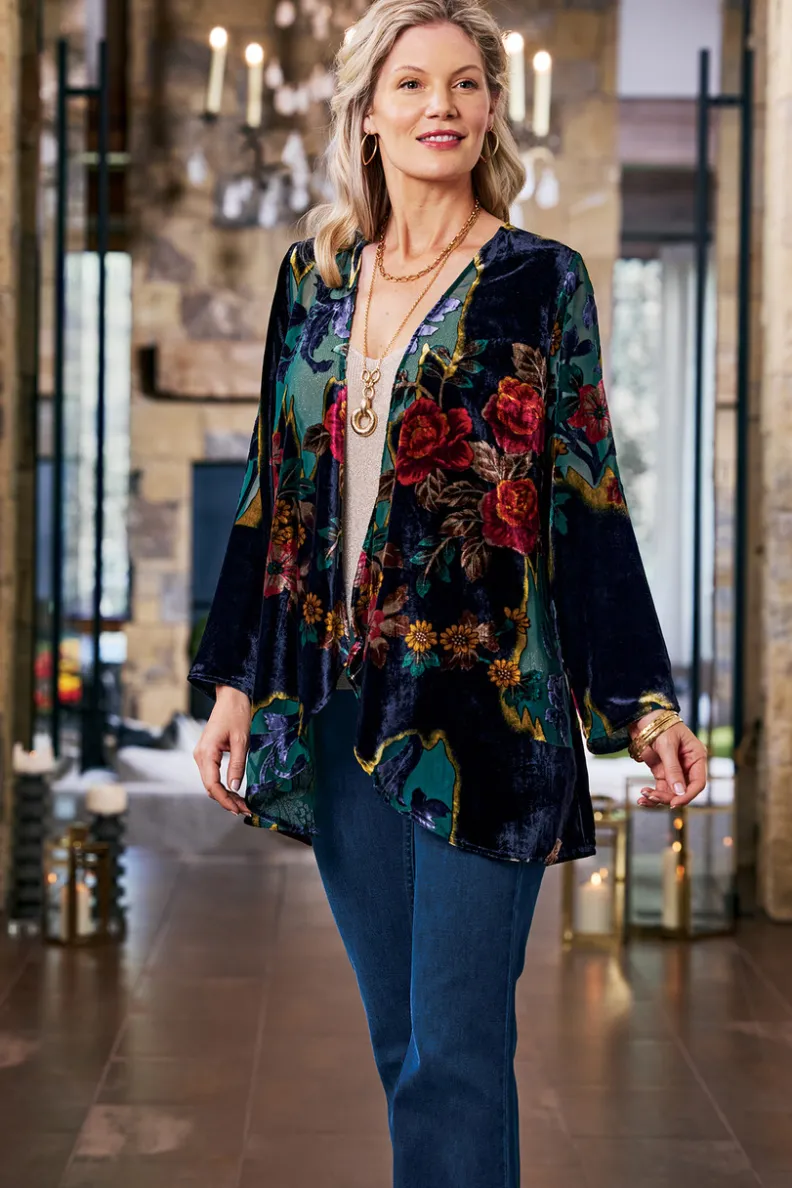 Cobertor Aaliyah en Terciopelo Floral con Detalle Burnout Jardín Secreto - Toppers Entornos Suaves