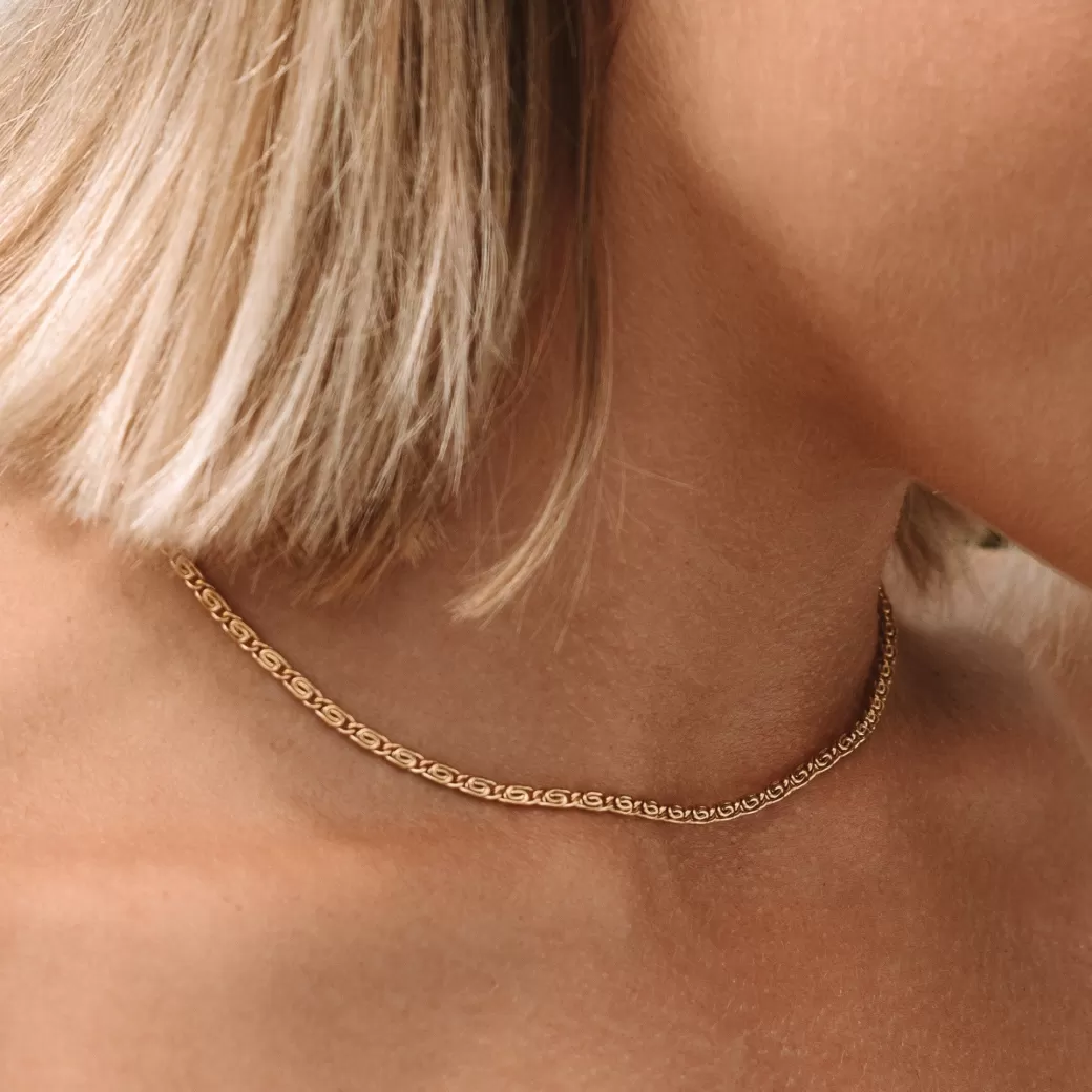 Gargantilla Agape de Atolea - Joyería en Tendencia con Detalles Brillantes