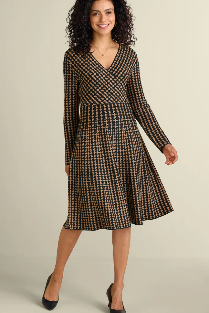 Vestido Cruzado Aida en Tono Avellana - Elegancia Suave de Soft Surroundings