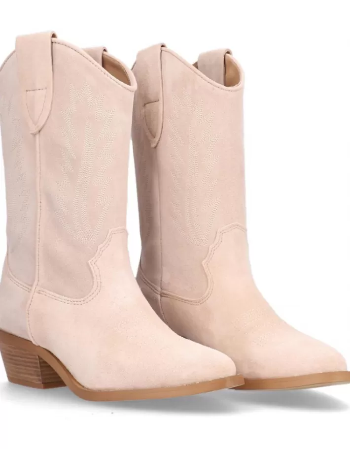 Botas Alpe-Claire para Mujer - Invierno 2024 | Cuero genuino con confort duradero, diseño urbano y suela antideslizante. Acompaña cada paso con estilo. Botas de Moda con detalle costurería visible. Tendencia Actual.