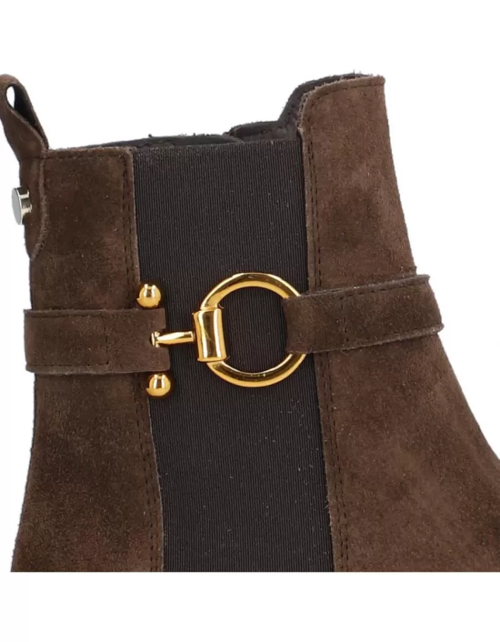 Botines Mujer Alpe Couture - Elegantes con Tacón Ancho para Invierno 2024 | Calzado de Piel Suave y Confort Premium 

Botines Premium Alpe Couture para Mujer - Diseño Moderno con Base Cómoda | Calzado Otoño-Invierno en Textura Cuero