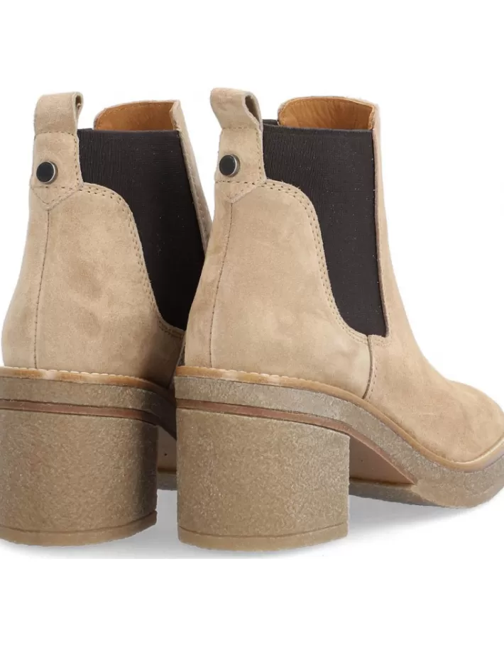 Botines Alpe Janis para Mujer - Estilo y Confort en Cada Paso

Botines Mujer Janis Alpe - Calzado Premium con Diseño Moderno

Botines Alpe Janis Mujer: Elegancia Casual para Tu Estilo Diario

Botines de Mujer Alpe Janis - Caminando con Estilo y Personalidad

Alpe Janis Botines Mujer: Comodidad Sofisticada para Pies Exigentes