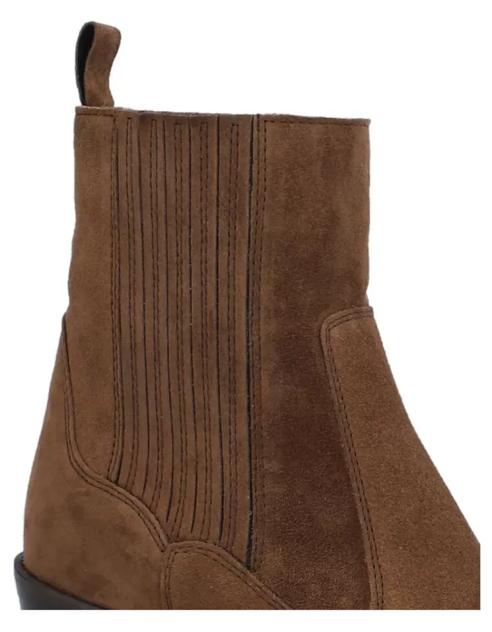 Botines Alpe Nevada para Mujer - Estilo Invierno 2024 con Ajuste Perfecto  
Botas Cortas Mujer Alpe Nevada - Diseño Premium para Caminatas Urbanas  
Botines de Cuero Alpe Nevada - Calzado Femenino con Soporte Anatómico  
Alpe Nevada Botines Mujer - Tacón Robust y Plantilla Termoconformada