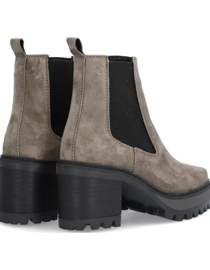 Botines New Amelie de Alpe - Elegancia y Confort para Mujer 

Botines Mujer Alpe Amelie - Estilo Moderno con Detalles Premium 

Alpe Amelie - Botines Femeninos de Temporada con Diseño Actualizado 

Botines de Cuña Alpe para Mujer - Colección Amelie 2024 

New Amelie by Alpe - Botines Mujer con Ajuste Perfecto y Tendencias Actuales