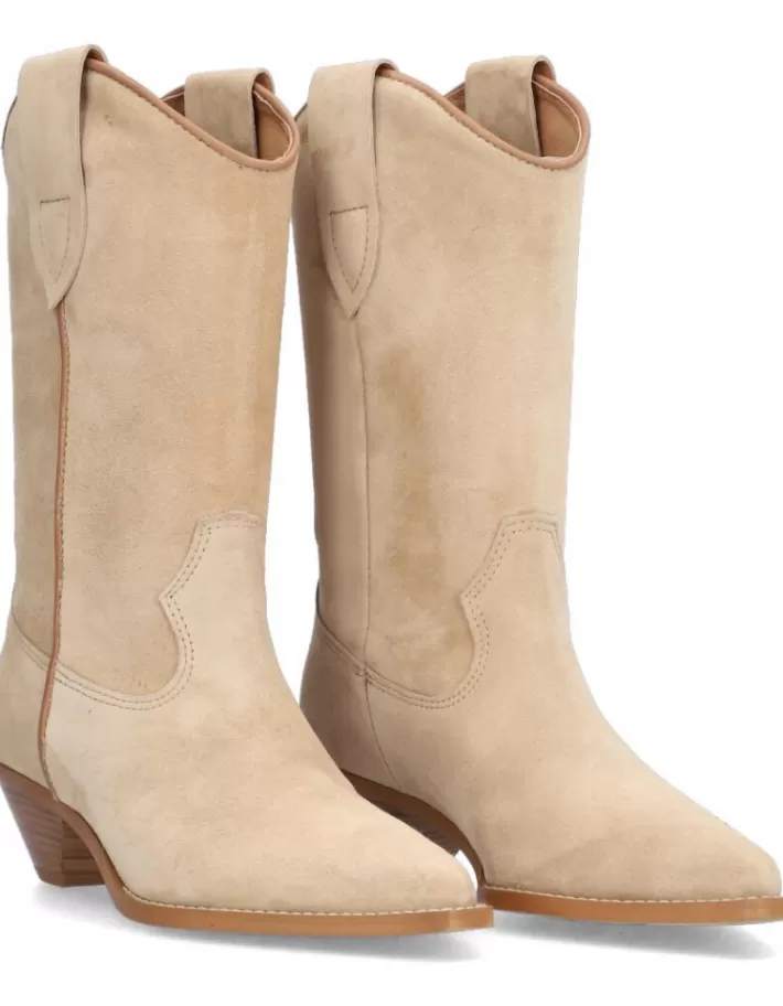 Botas Alpe Mujer - Calzado de Moda para Temporada Otoño-Invierno, Diseño Cómodo con Detalles Modernos 

Botas Alpe para Mujer: Estilo Urbano con Aislamiento Térmico, Tacón Medio y Plantilla Ergonométrica 

Botas de Cuero Alpe Mujer - Diseño Contemporáneo para Look Diario o Eventos Especiales, Variedad de Colores 

Botas Alpe Temporada Fría: Modelo Femenino con Forro Polar, Suela Antideslizante y Costuras Decorativas 

Botas Moda Mujer Alpe - Combinación Perfecta entre Elegancia y Funcionalidad para Días de Invierno