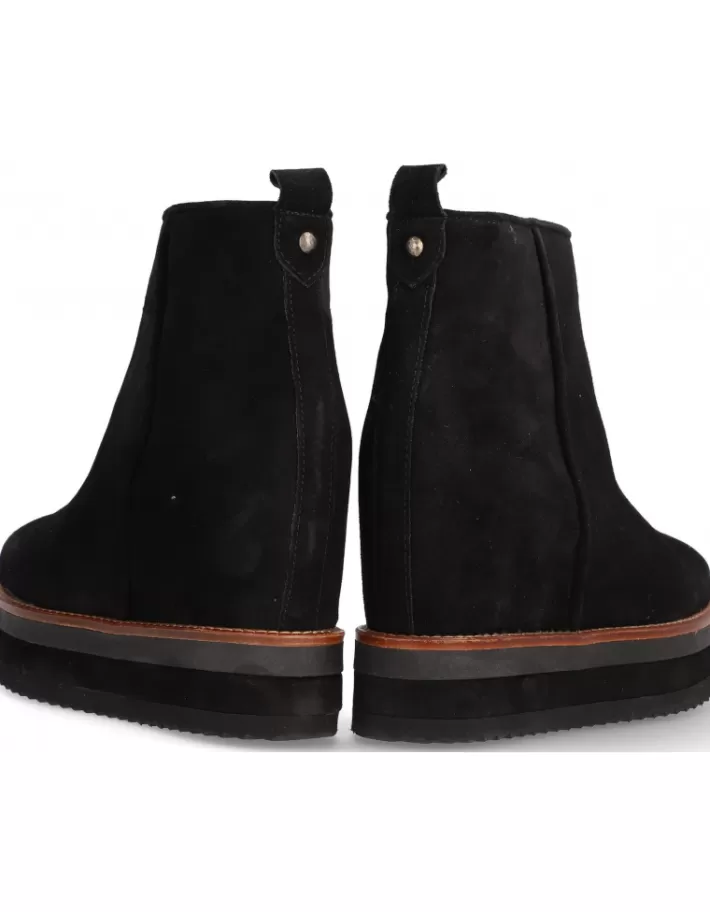Botines Alpe Vanity para Mujer - Estilo Urbano con Detalles Únicos