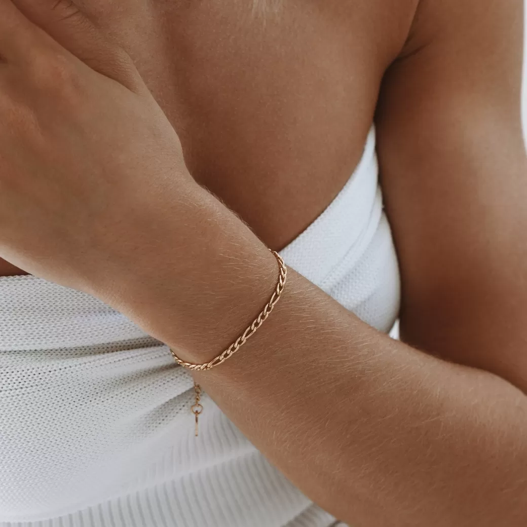 Pulsera Figaro Amalfi con Detalles Dorados - Joyería Atolea (Colección Costera)