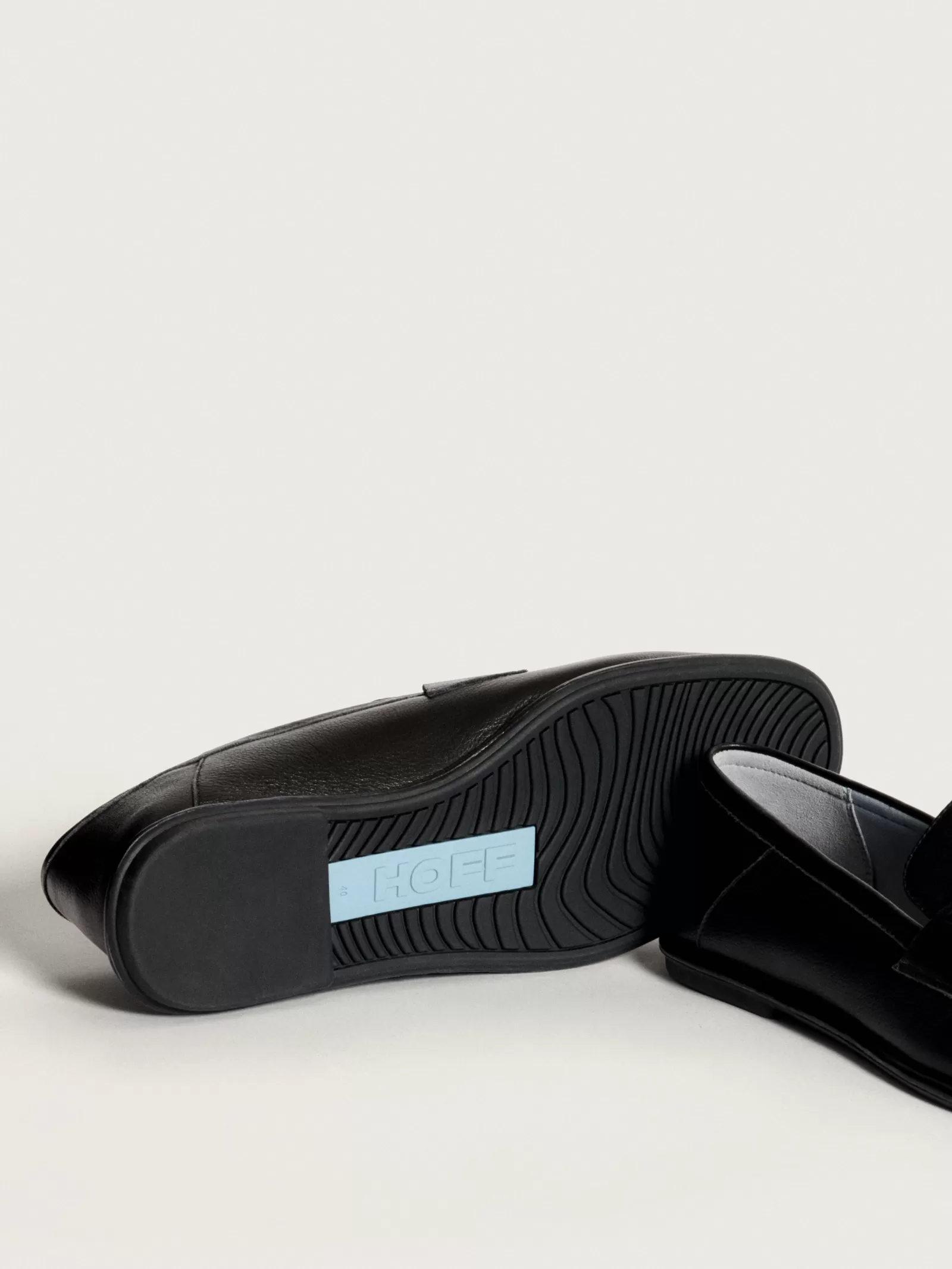 Zapatos Planos HOFF APOLLO en Cuero Negro - Estilo Casual con Detalles Brillantes para Mujer, Comodidad Duradera y Diseño Moderno
