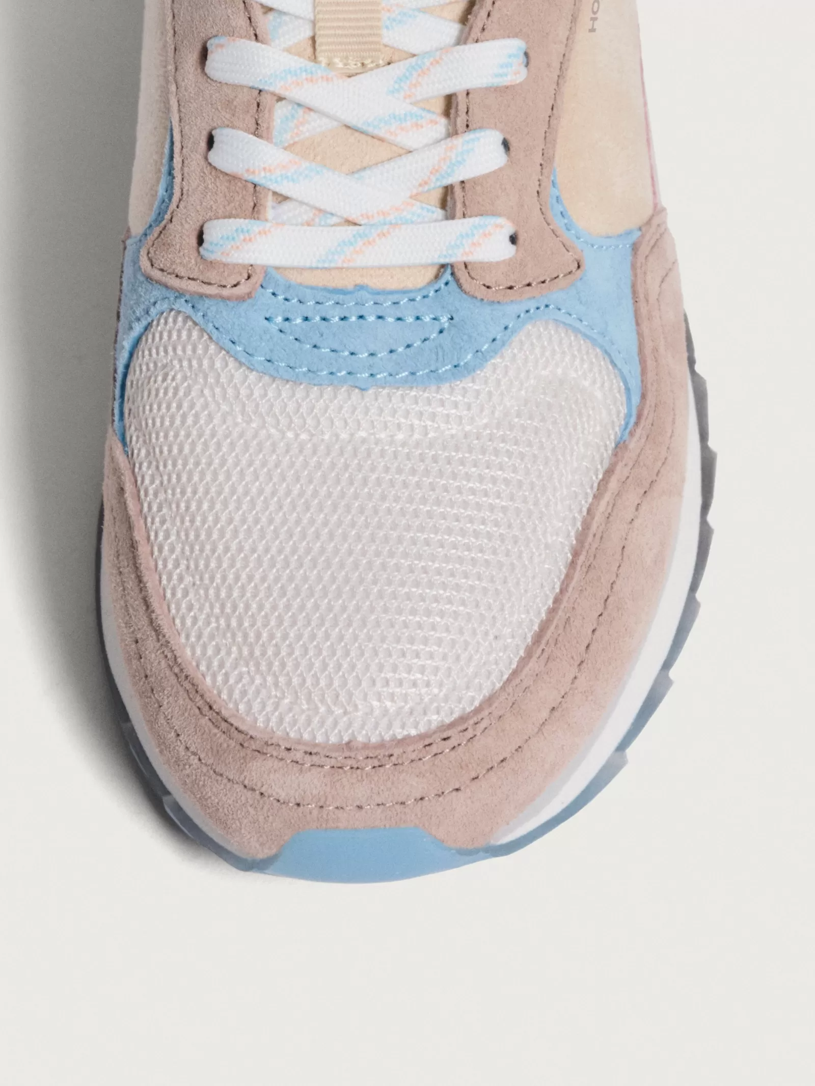 Zapatillas HOFF Mediterráneo - Calzado Urbano Femenino con Estilo Barcelonés (Colección Primavera)