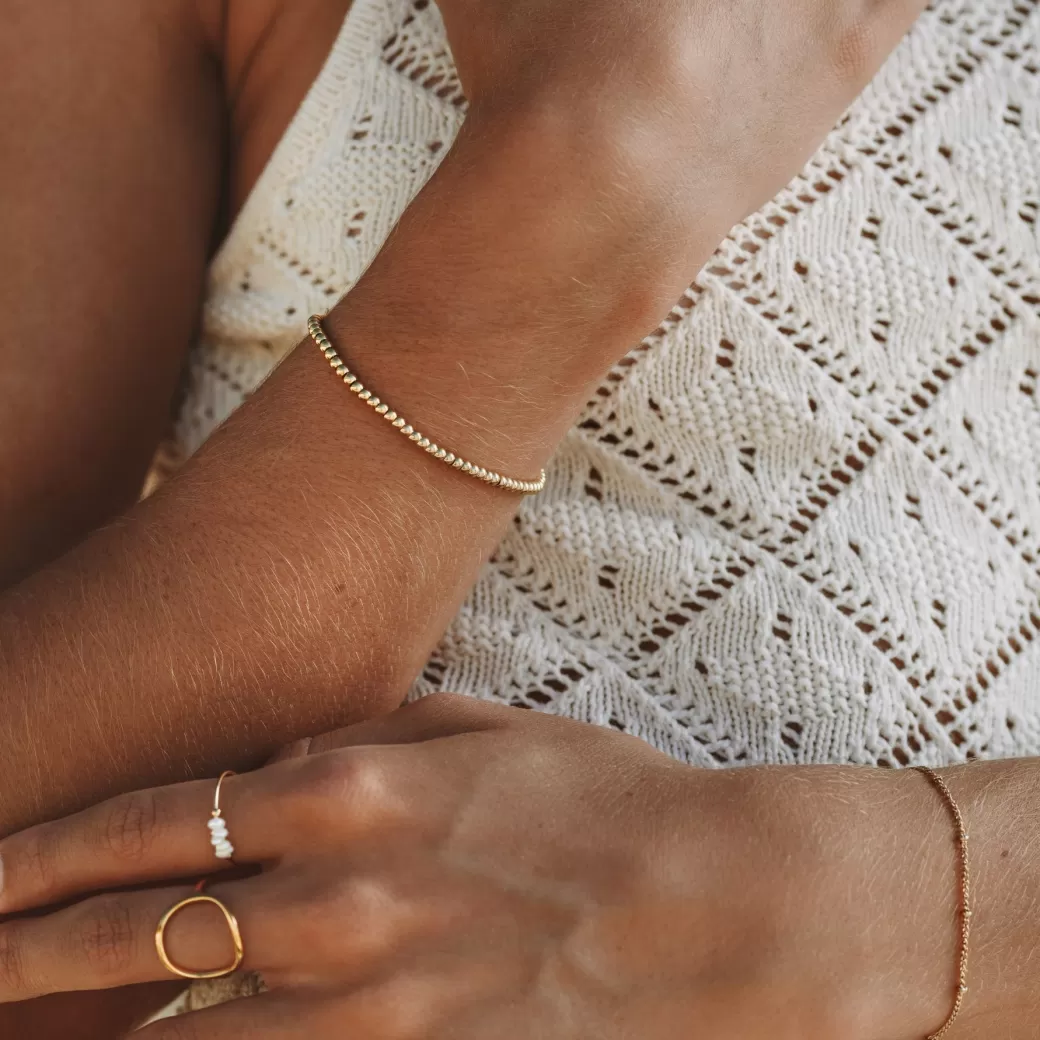Pulseras artesanales Atolea: Joyería bohemia con cuentas vibrantes a precios irresistibles