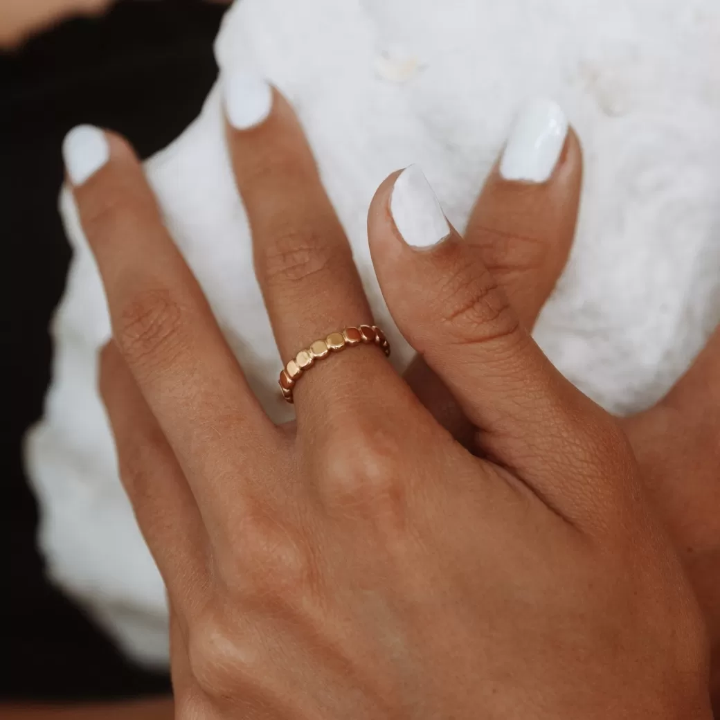 Anillos Artesanales de Cuentas Atolea - Joyería con Estilo en Outlet