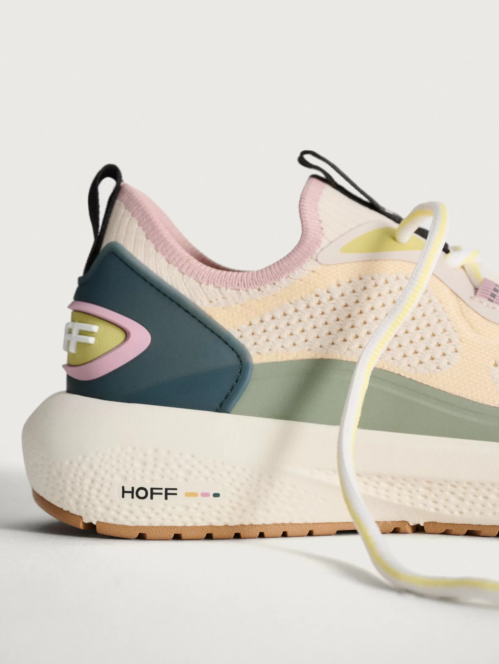 Zapatillas Urbanas HOFF BEAT - Comodidad y Estilo en Calzado Deportivo Femenino