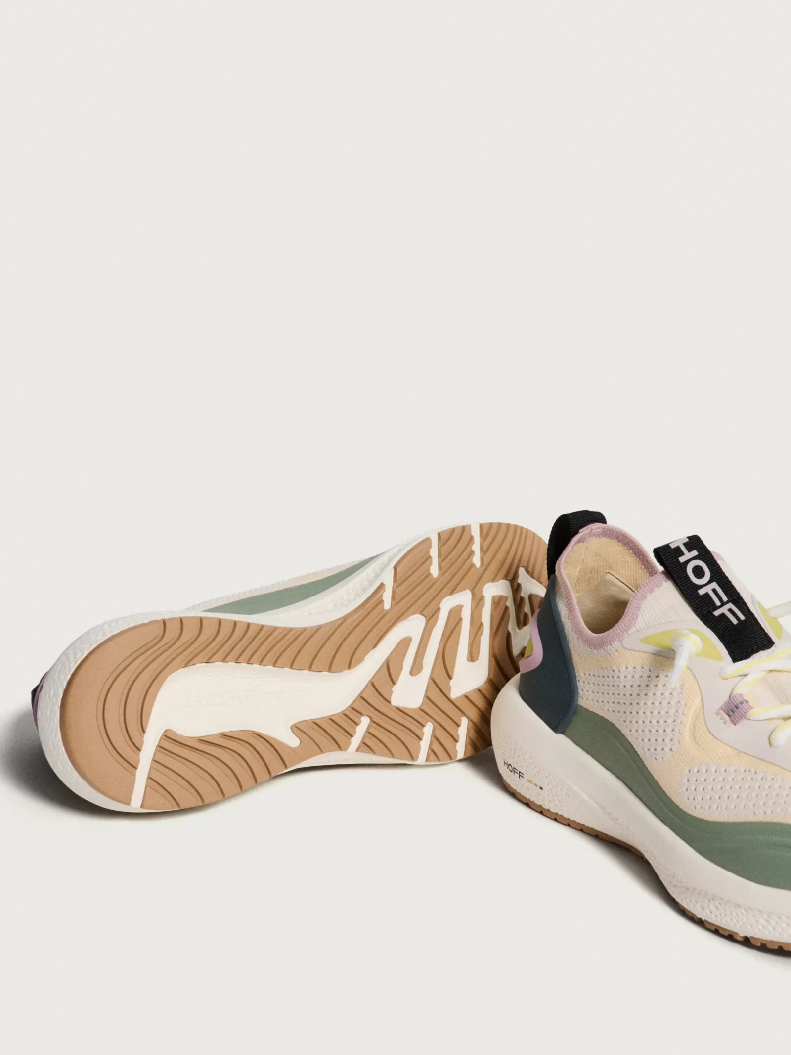 Zapatillas Urbanas HOFF BEAT - Comodidad y Estilo en Calzado Deportivo Femenino