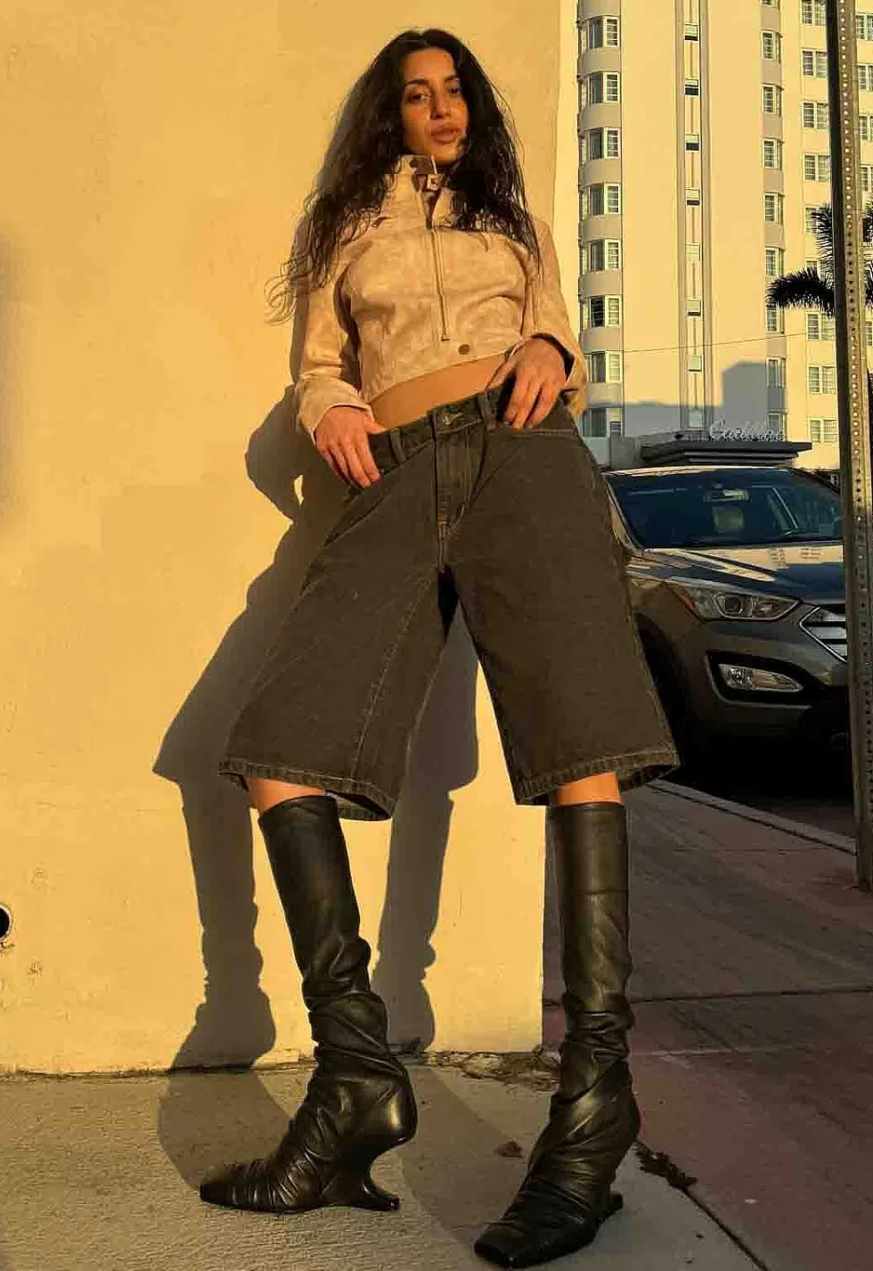 Chaqueta Motera Leona Bella: Estilo Rebelde con Protección Premium para Aventuras en Carretera