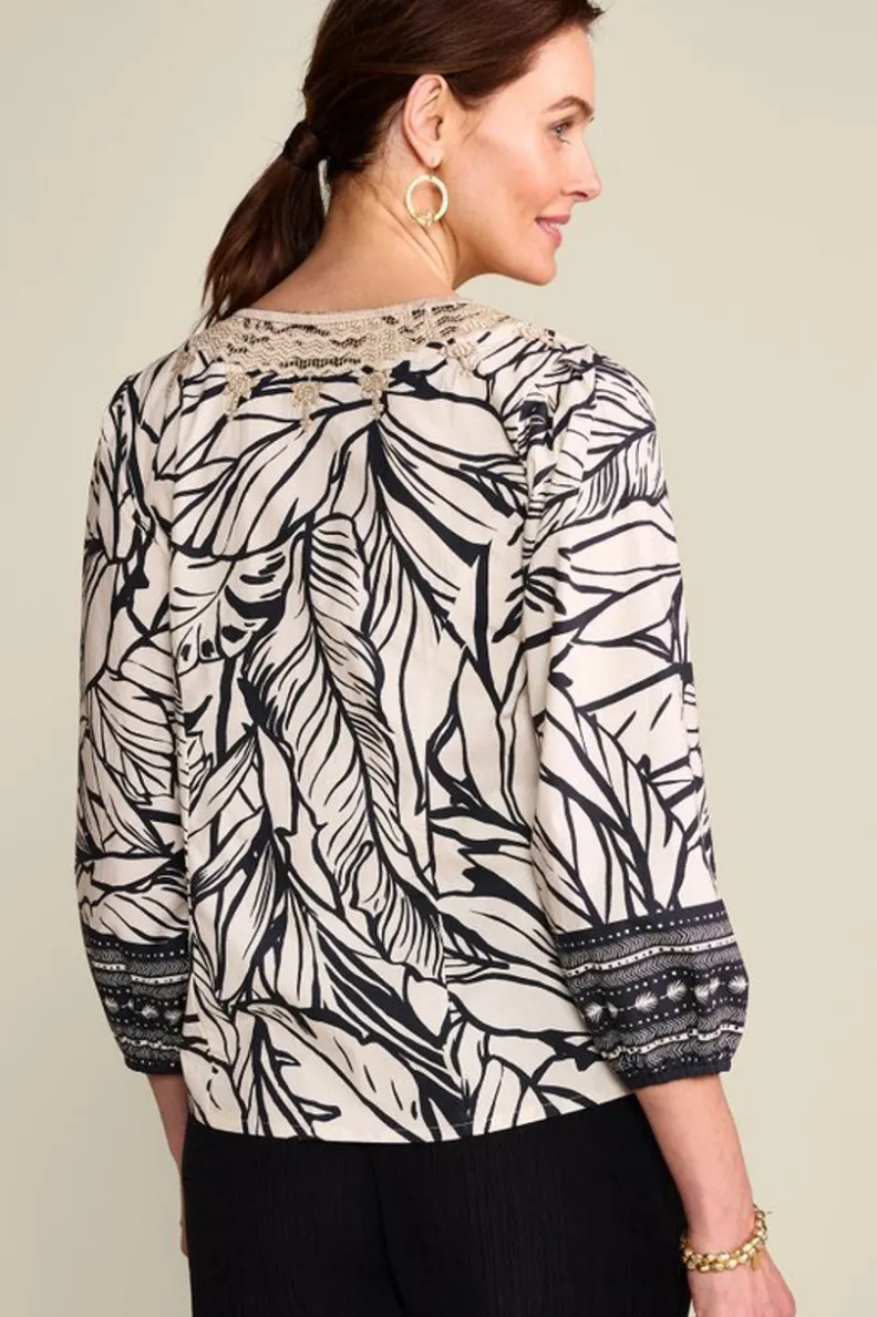 Blusa Bellamy de Soft Surroundings - Diseño PaoloPalm con Detalle Bordado Osasco en Tejido Ultra Suave