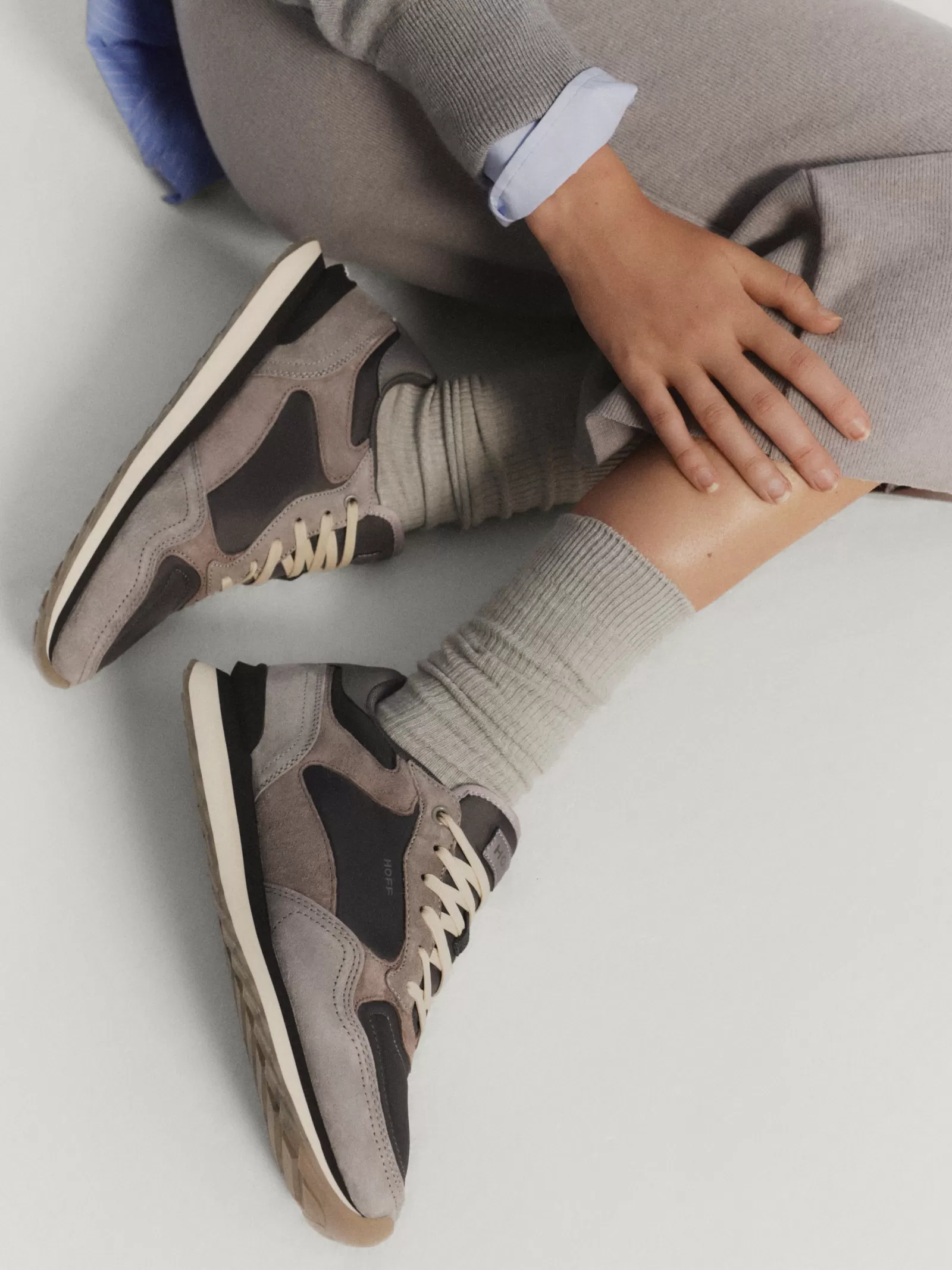 Zapatillas Deportivas HOFF Berlin Mujer - Diseño Ligero y Confortable para Caminatas Urbanas
