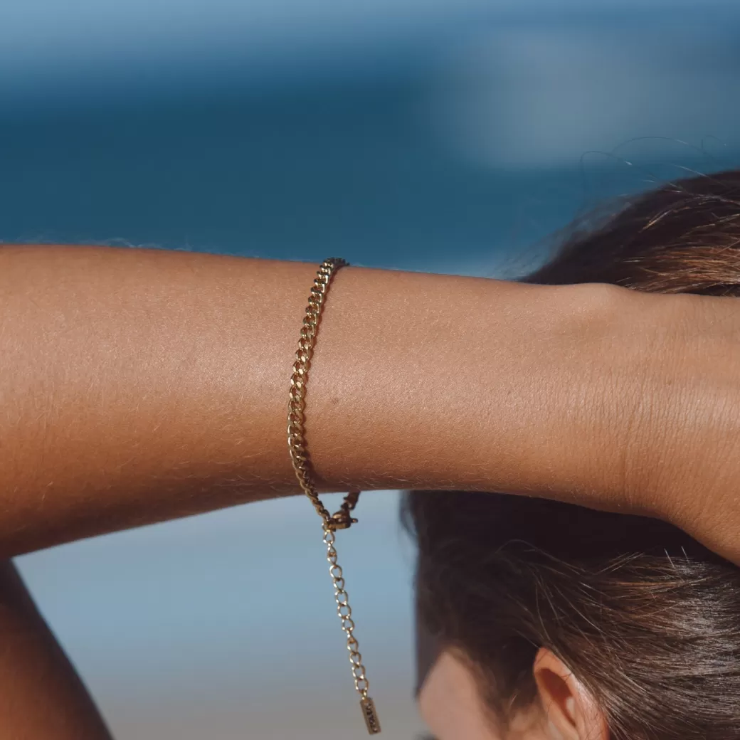 Atolea Joyería | Pulsera Bonifacio en Plata - Elegancia Costera en Cada Detalle