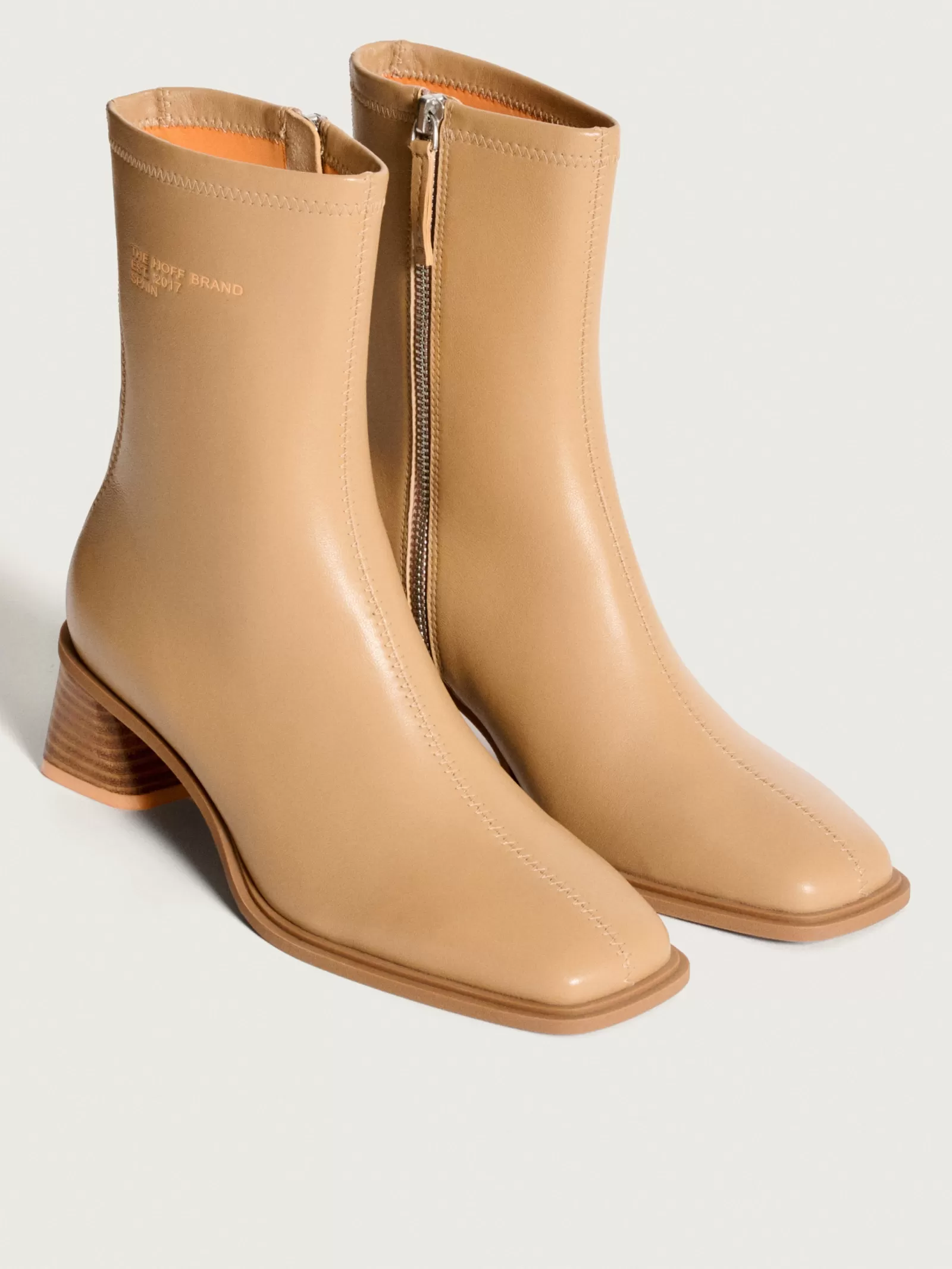 Botines de Mujer HOFF con Tacón en Beige Date - Elegancia y Comodidad