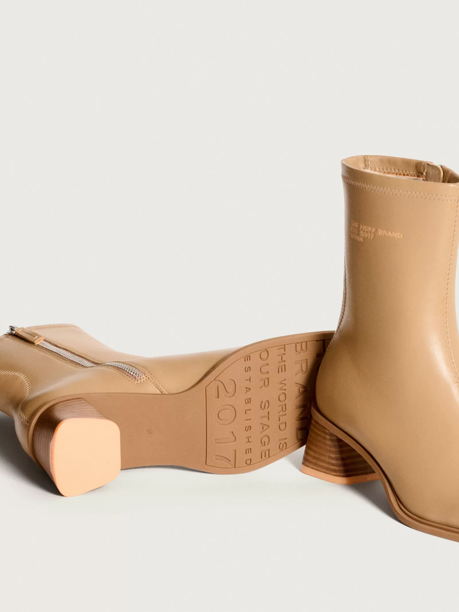Botines de Mujer HOFF con Tacón en Beige Date - Elegancia y Comodidad