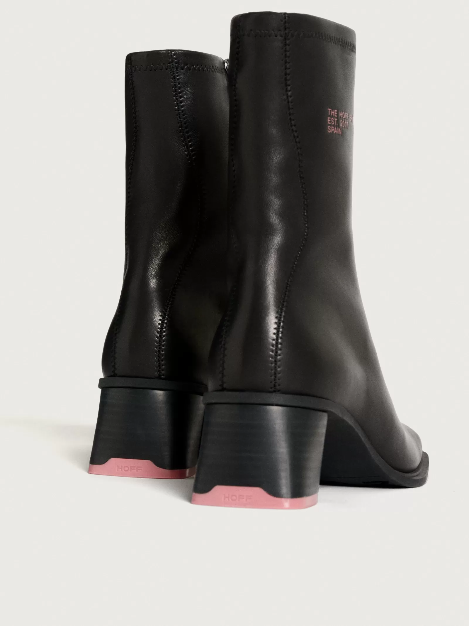 Botines HOFF para Mujer: Tacón Cómodo en Negro Clásico - Diseño Versátil de Invierno 

(，，，，)