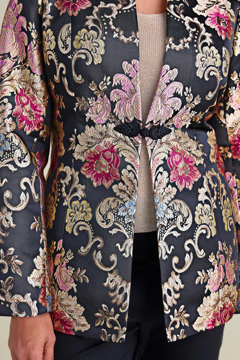 Chaqueta Jacquard Branca con Estampado Barroco en Rosa - Abrigos Elegantes de Soft Surroundings