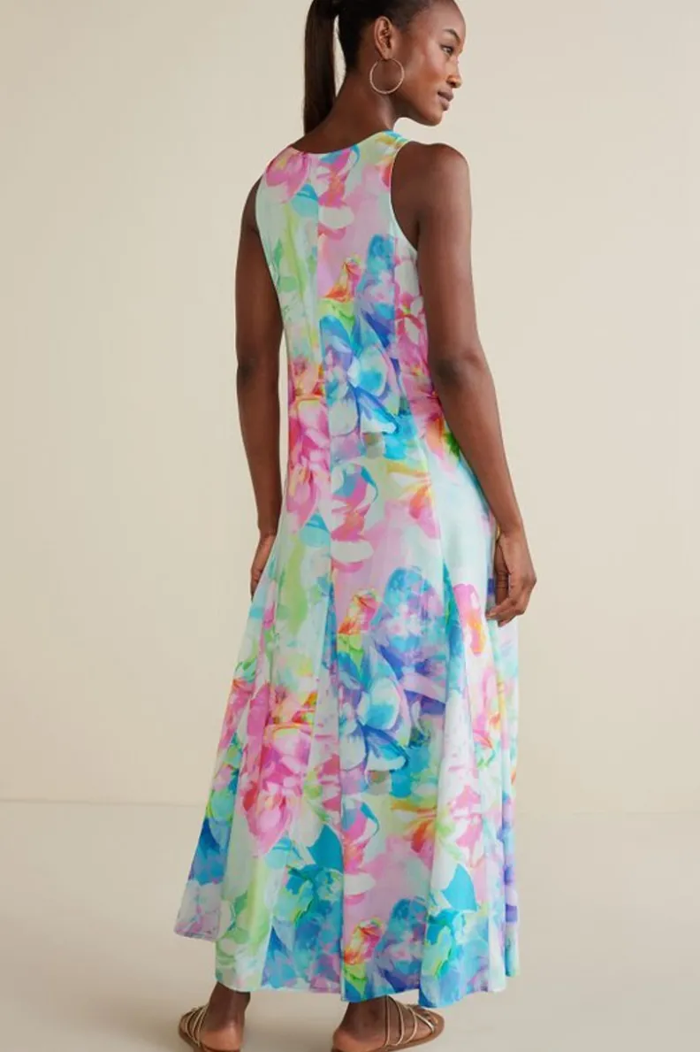 Vestido Largo Brenda de Entornos Suaves - Estampado Artístico Multifloral con Confección Ligera