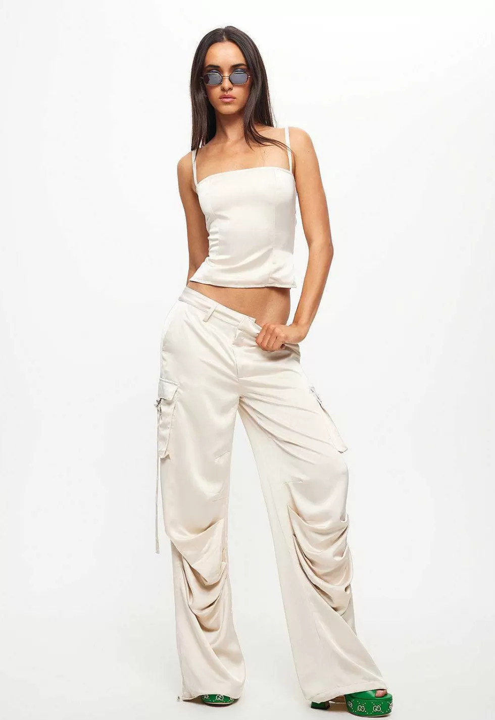 Pantalones Cargo Mariposa León - Estilo Urbano con Diseño Exclusivo (Ofertas Especiales)