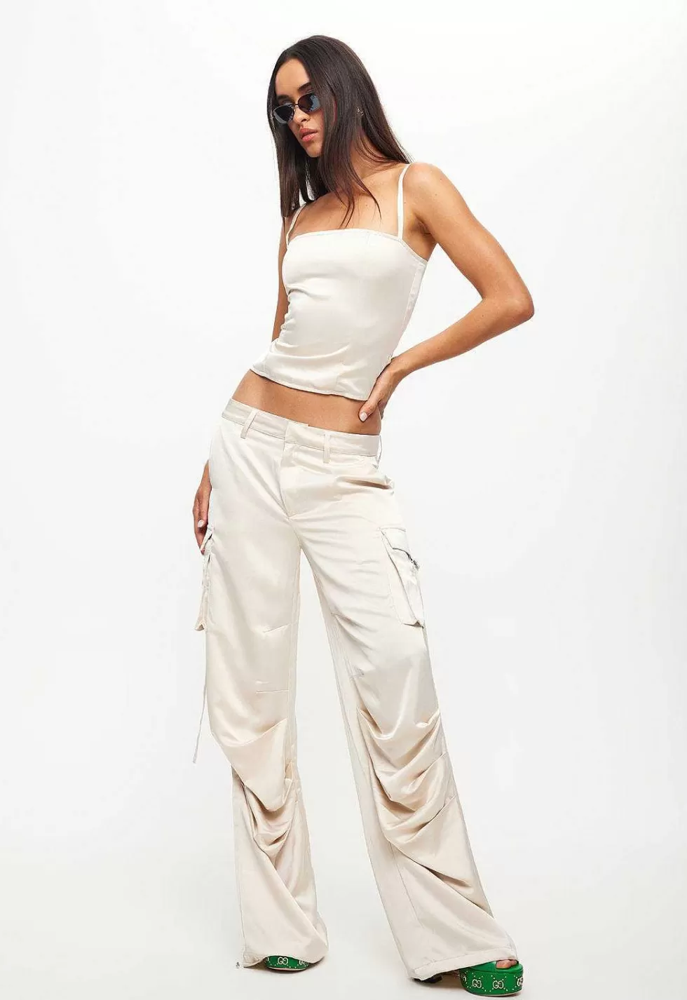 Pantalones Cargo Mariposa León - Estilo Urbano con Diseño Exclusivo (Ofertas Especiales)
