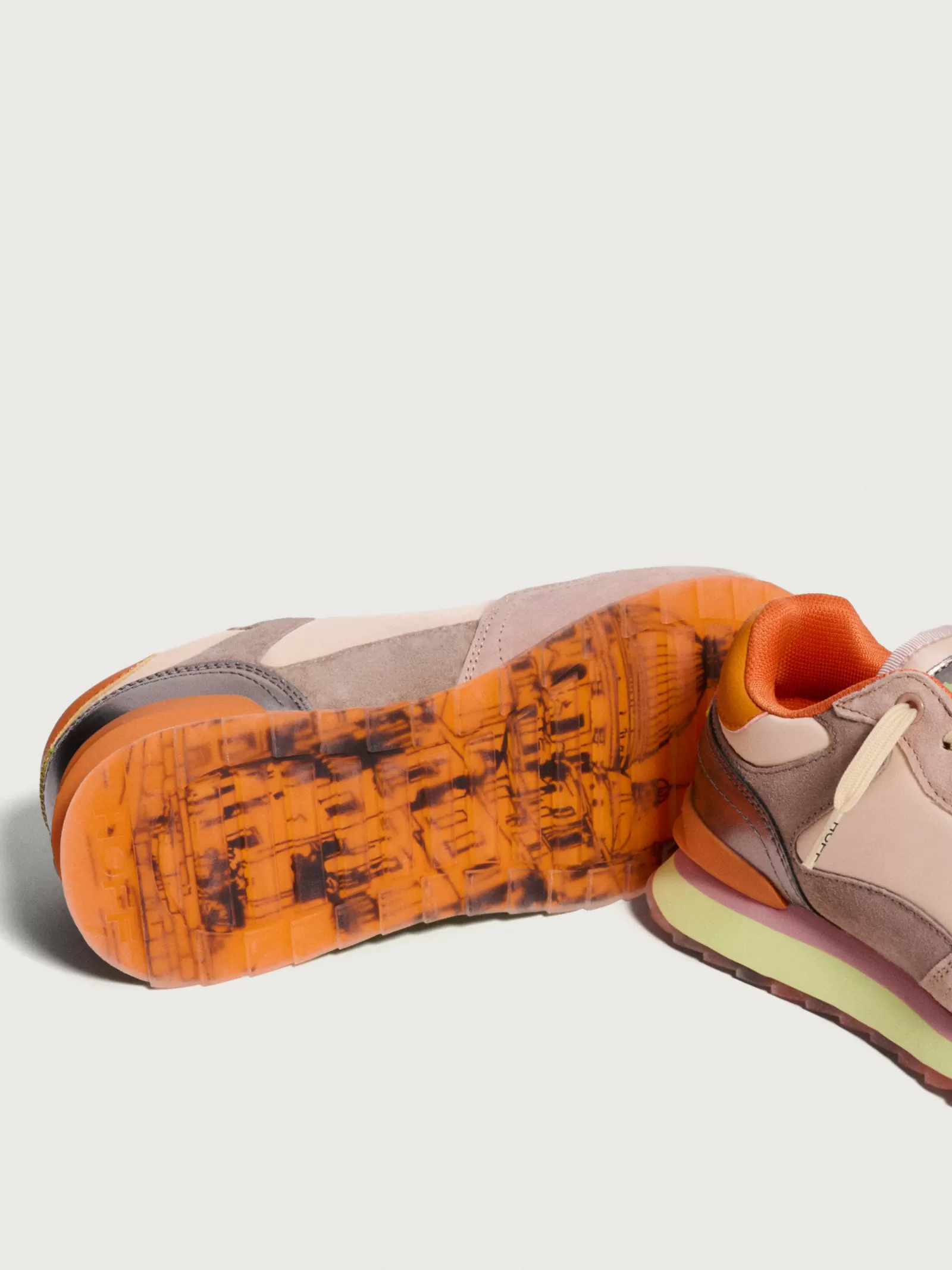 Zapatillas HOFF CAGLIARI para Mujer - Comodidad y Estilo en Cada Paso