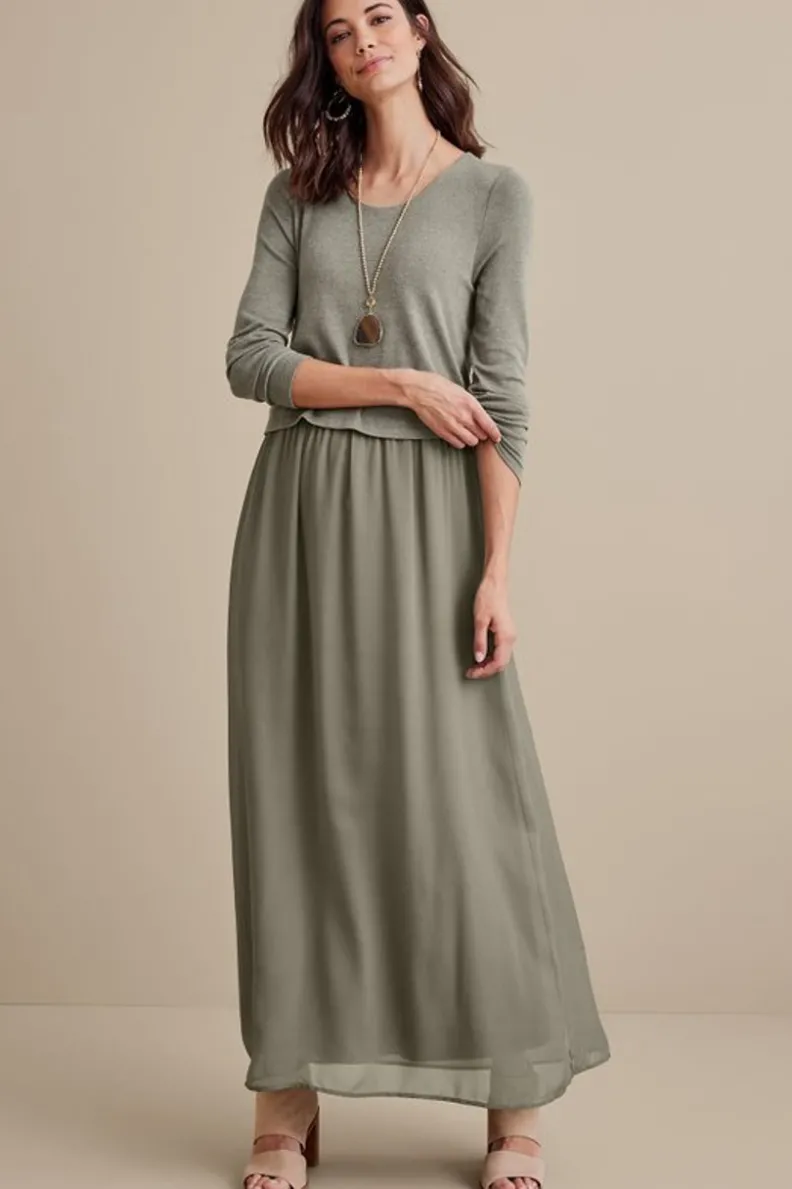 Vestido Cassie de Soft Surroundings - Tejido vaporoso con corte casual elegante para verano, disponible en colores estacionales. ¡Elección perfecta para ocasiones especiales y looks diarios!