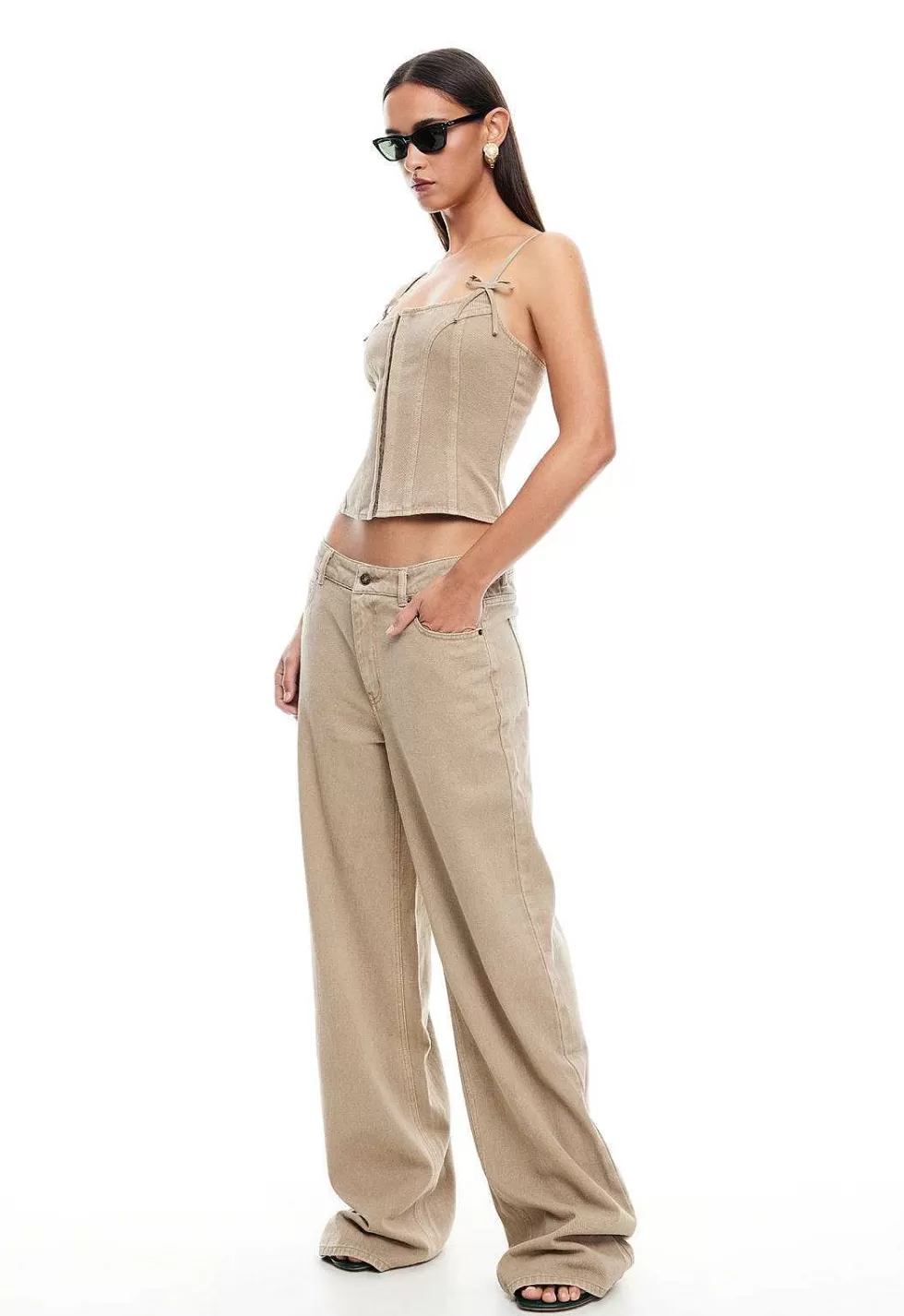 ¡Aprovecha Ahora! Corsé de Denim Leona: Estilo Poderoso y Seductor - Oferta por Tiempo Limitado