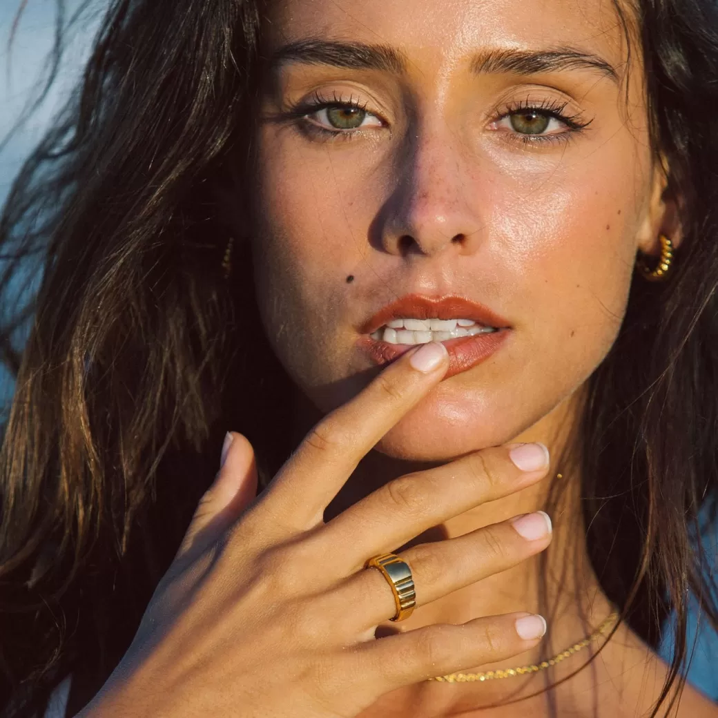 ¡Oferta Especial! Anillos Gruesos de Atolea: Elegancia Audaz en Joyería