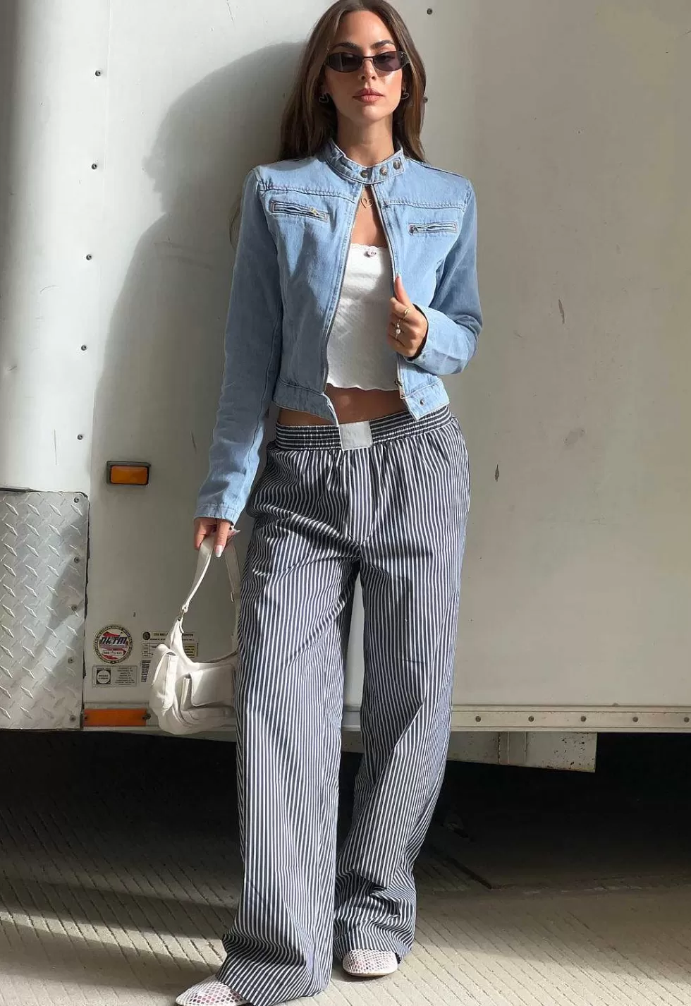 Pantalones Urbanos Lioness - Modelo Cobain con Estilo Rebelde | Comodidad y Diseño a Precio Accesible