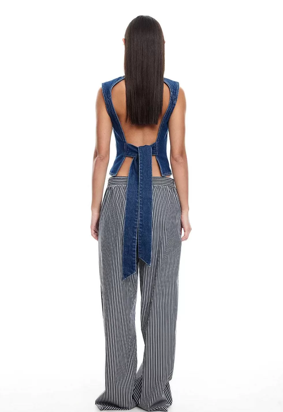 Pantalones Urbanos Lioness - Modelo Cobain con Estilo Rebelde | Comodidad y Diseño a Precio Accesible