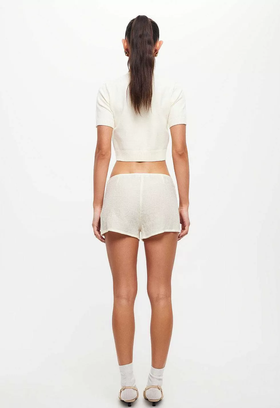 ¡Shorts Lioness Auténticos - Estilo Libre y Confianza en Cada Paso! 

Versión alternativa:
Pantalones Cortos Lioness 
