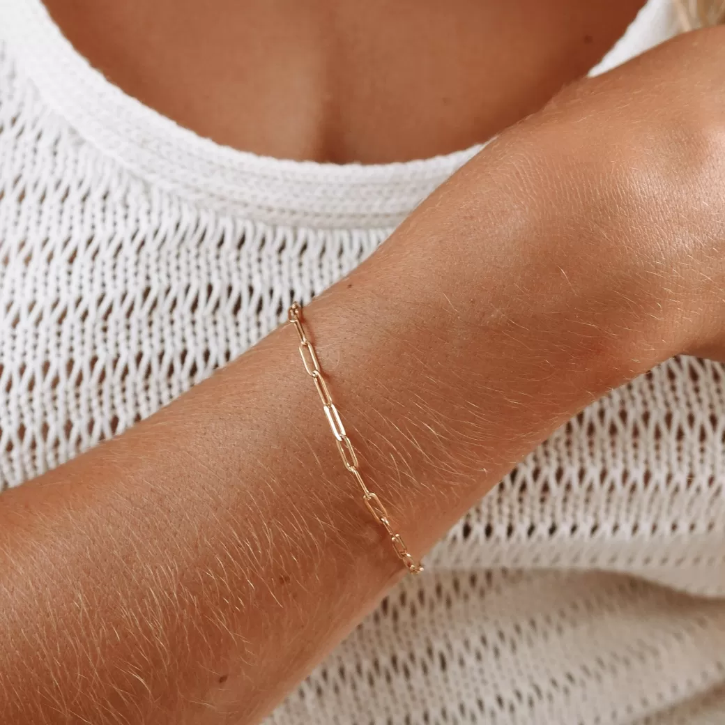 Pulsera Cozumel Clip Dorada - Joyas Artesanales Atolea en Acero Quirúrgico | Talla Única con Detalle Marino