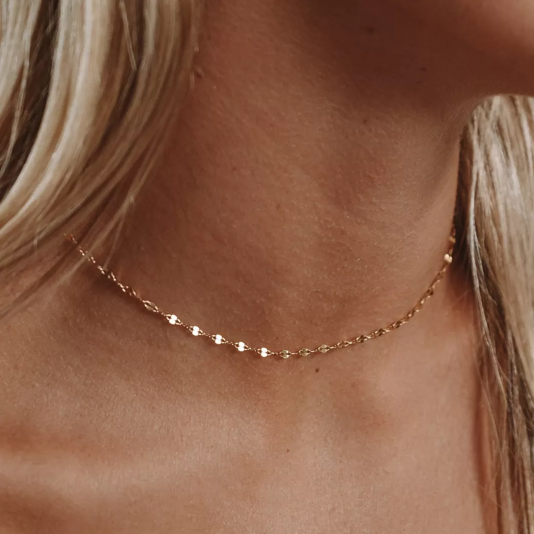 Gargantilla Minimalista para Estilo Diario - Colección Tendencia de Atolea Jewelry