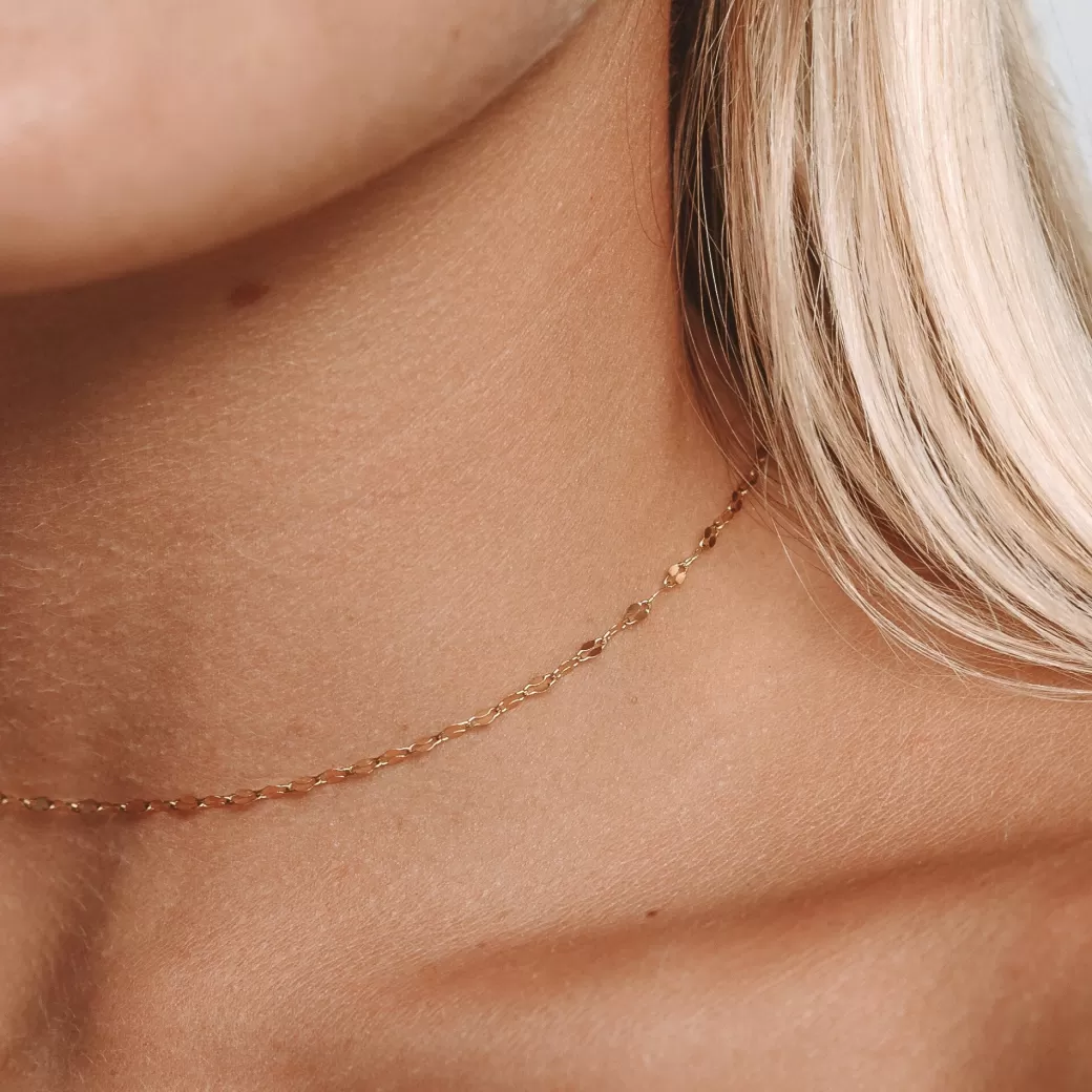 Gargantilla Minimalista para Estilo Diario - Colección Tendencia de Atolea Jewelry