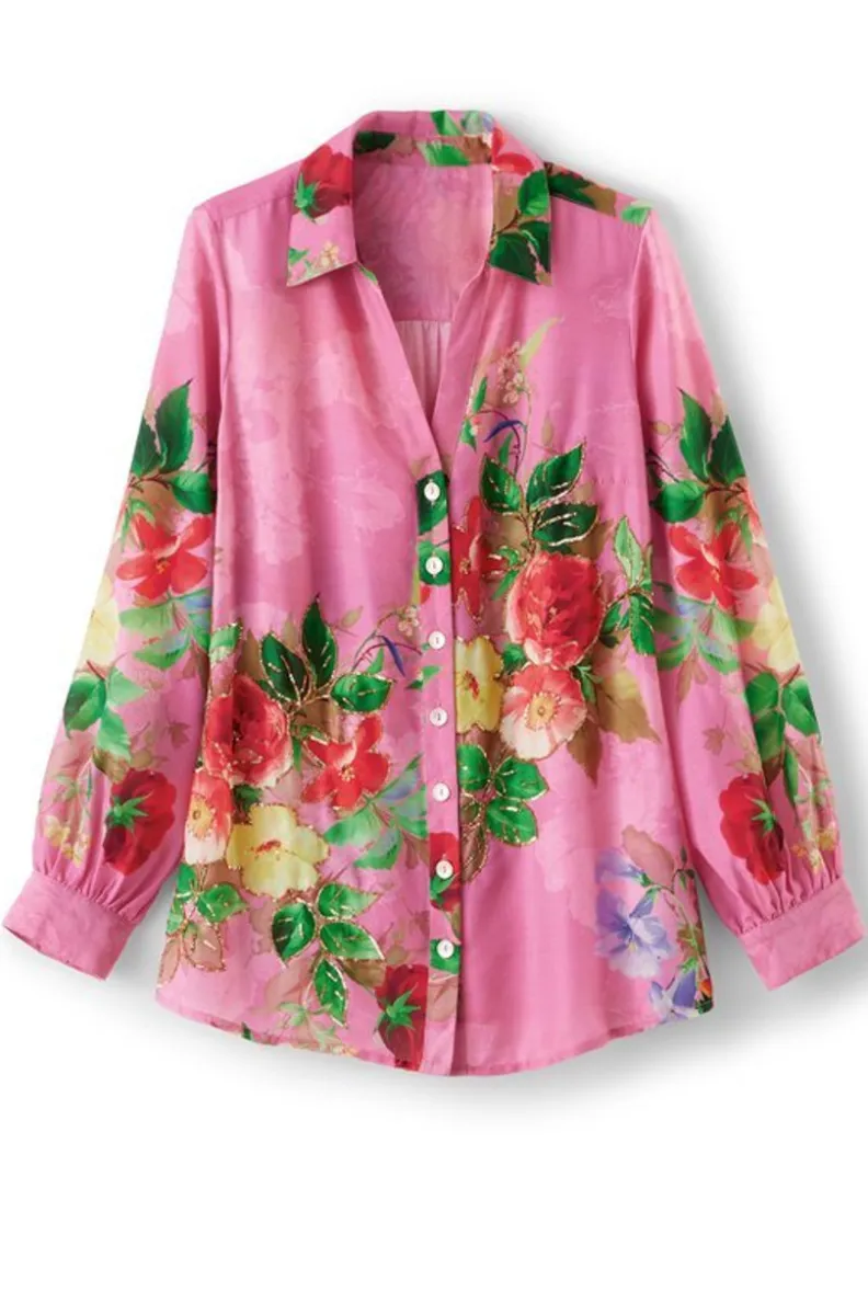 Blusa Danica de Soft Surroundings con bordados artesanales en estampado floral rojo y rosa