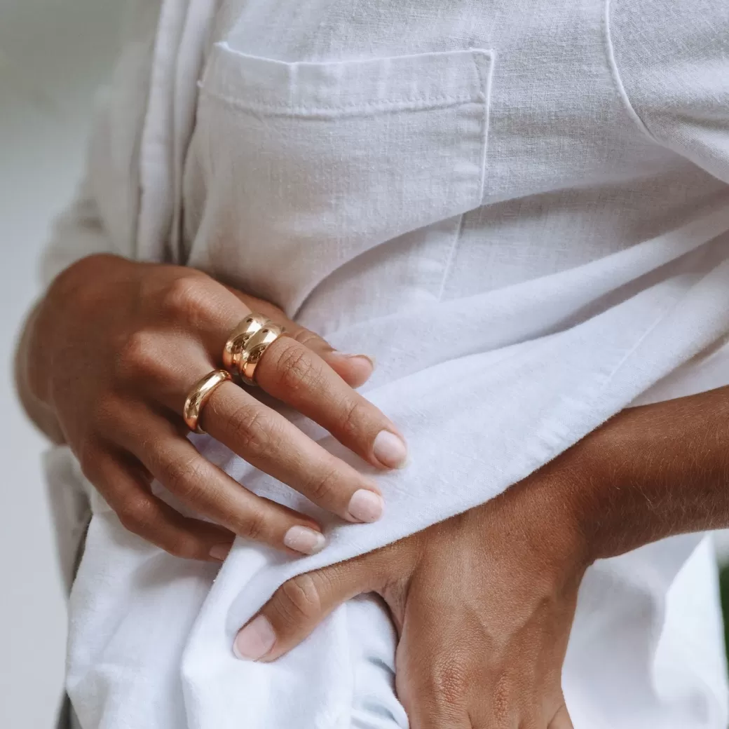Anillo Doble de Diseño Exclusivo - Elegancia Moderna en Joyería Atolea