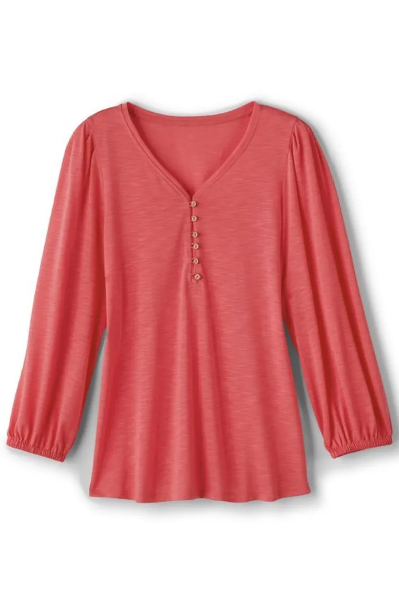 Camiseta Elowyn de Corte Relajado - Tejido Nube en Algodón Orgánico | Diseño Versátil para Estilismos Diarios | Colección Entornos Suaves