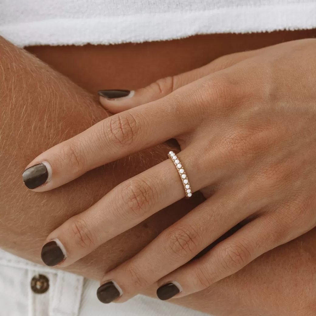 Anillo de Perlas para Uso Diario - Elegancia Atemporal de Joyería Atolea