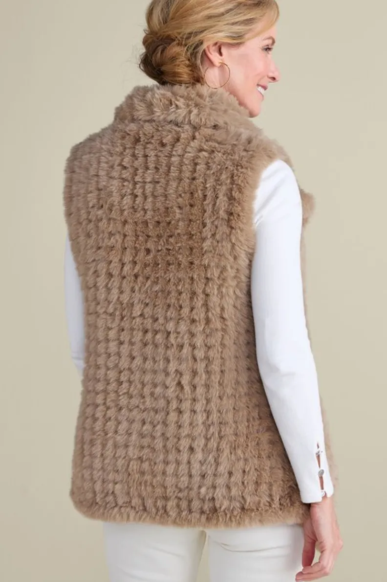 Chaleco drapeado en pelo ecológico taupe - Chaquetas y abrigos con suaves detalles