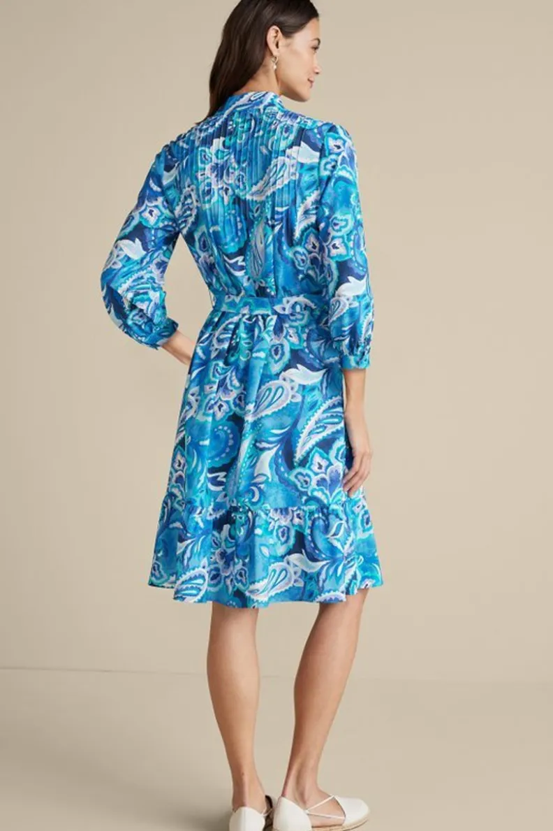 Vestido Corto Feyre de Soft Surroundings - Estampado Paisley Azul con Motivos Tropicales para Días de Verano