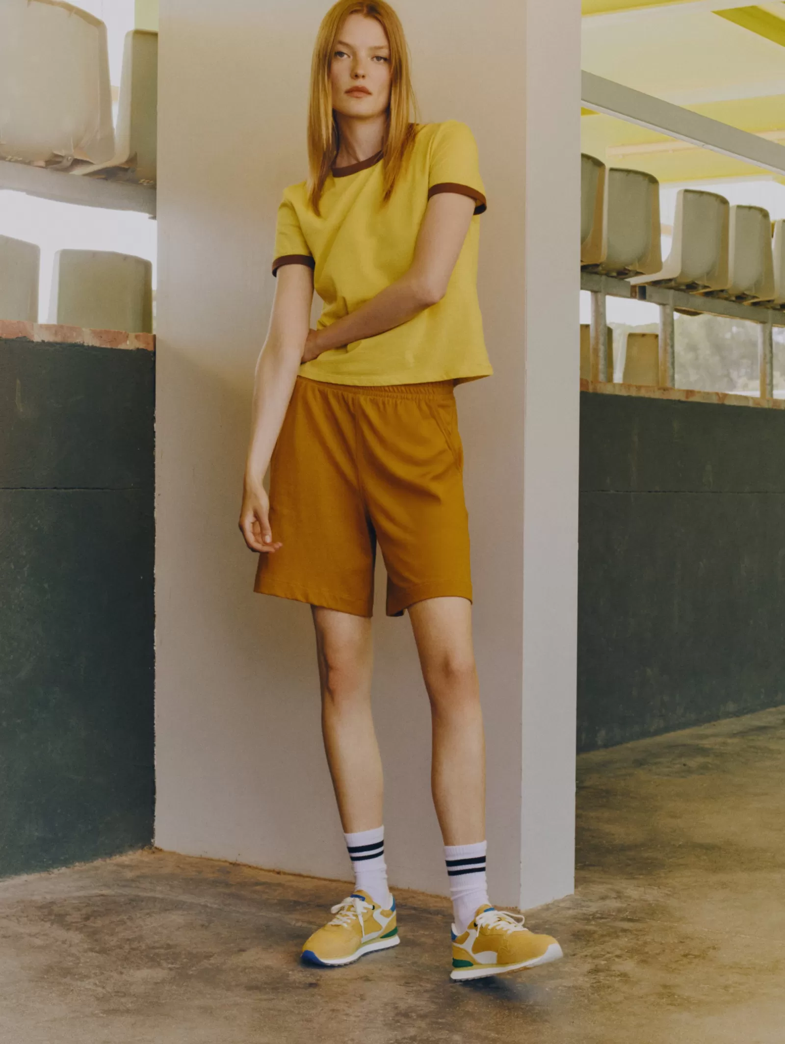 Zapatillas Deportivas HOFF FLAVUS - Diseño Liviano para Mujer | Confort Todo el Día | Estilo Urbano en Amarillo Mostaza