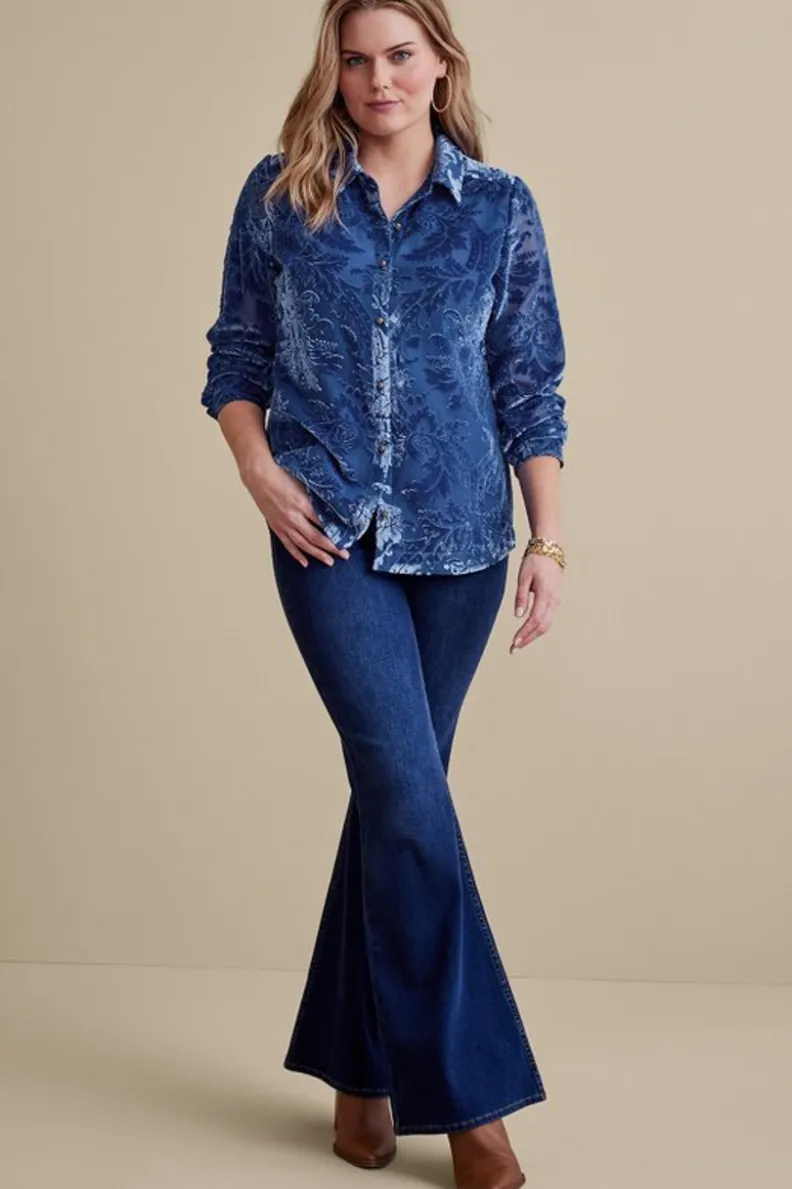 Blusa Elegante Floreat en Terciopelo Premium - Entornos Suaves de Lujo y Confort