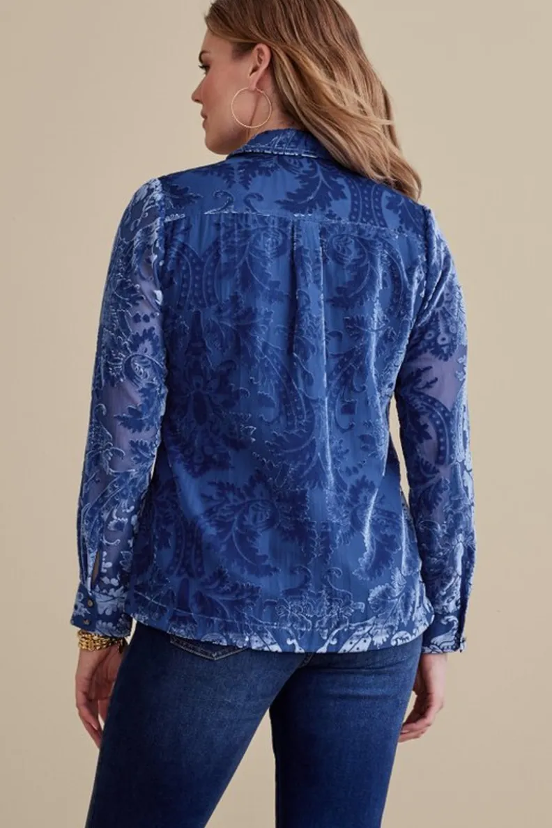 Blusa Elegante Floreat en Terciopelo Premium - Entornos Suaves de Lujo y Confort