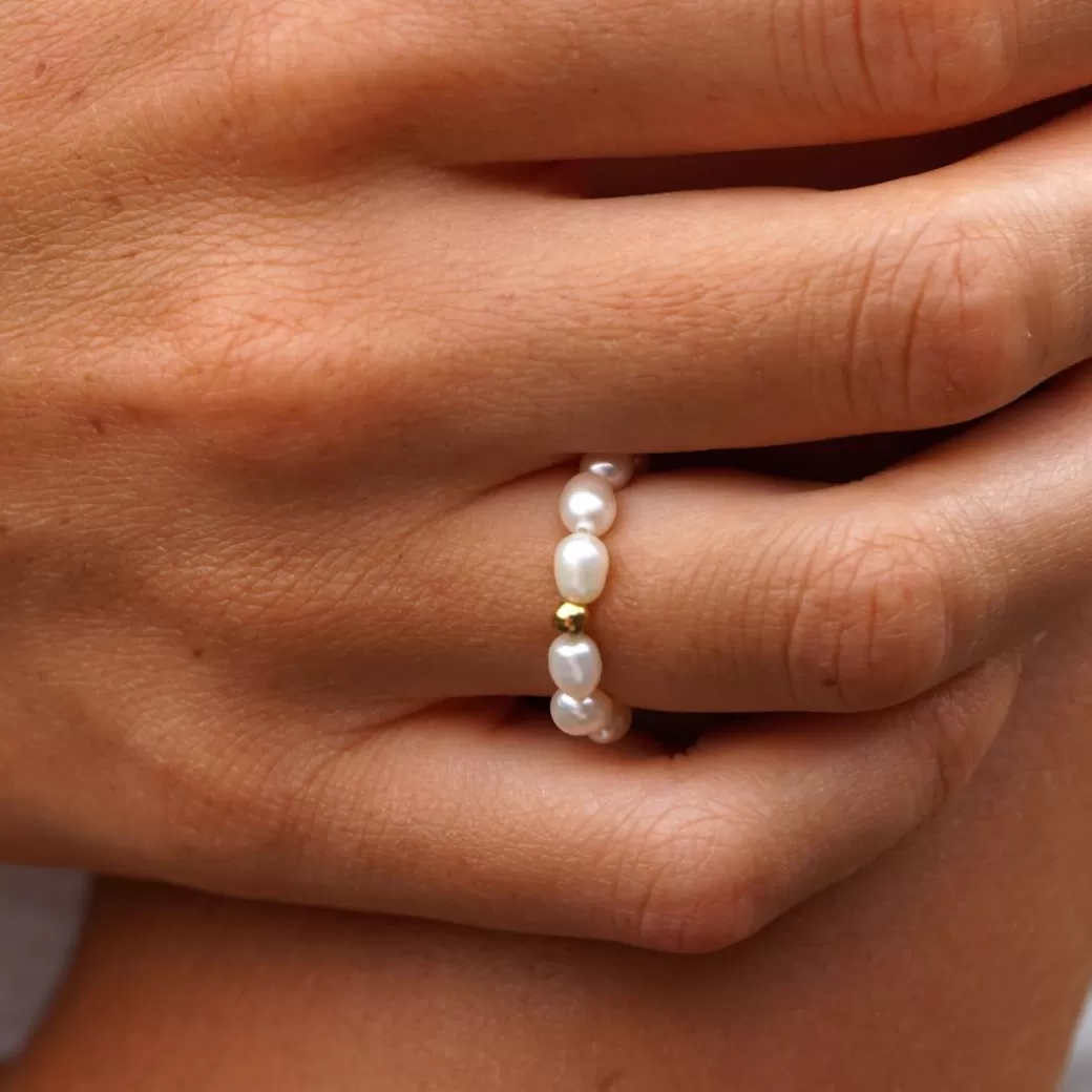 Anillo Elegante de Perla Natural - Joyería Atolea | Regalo Único con Detalles Artesanales | Colección Exclusiva de Accesorios en Plata Sterling | Descubre en nuestra joyería la magia de las perlas cultivadas