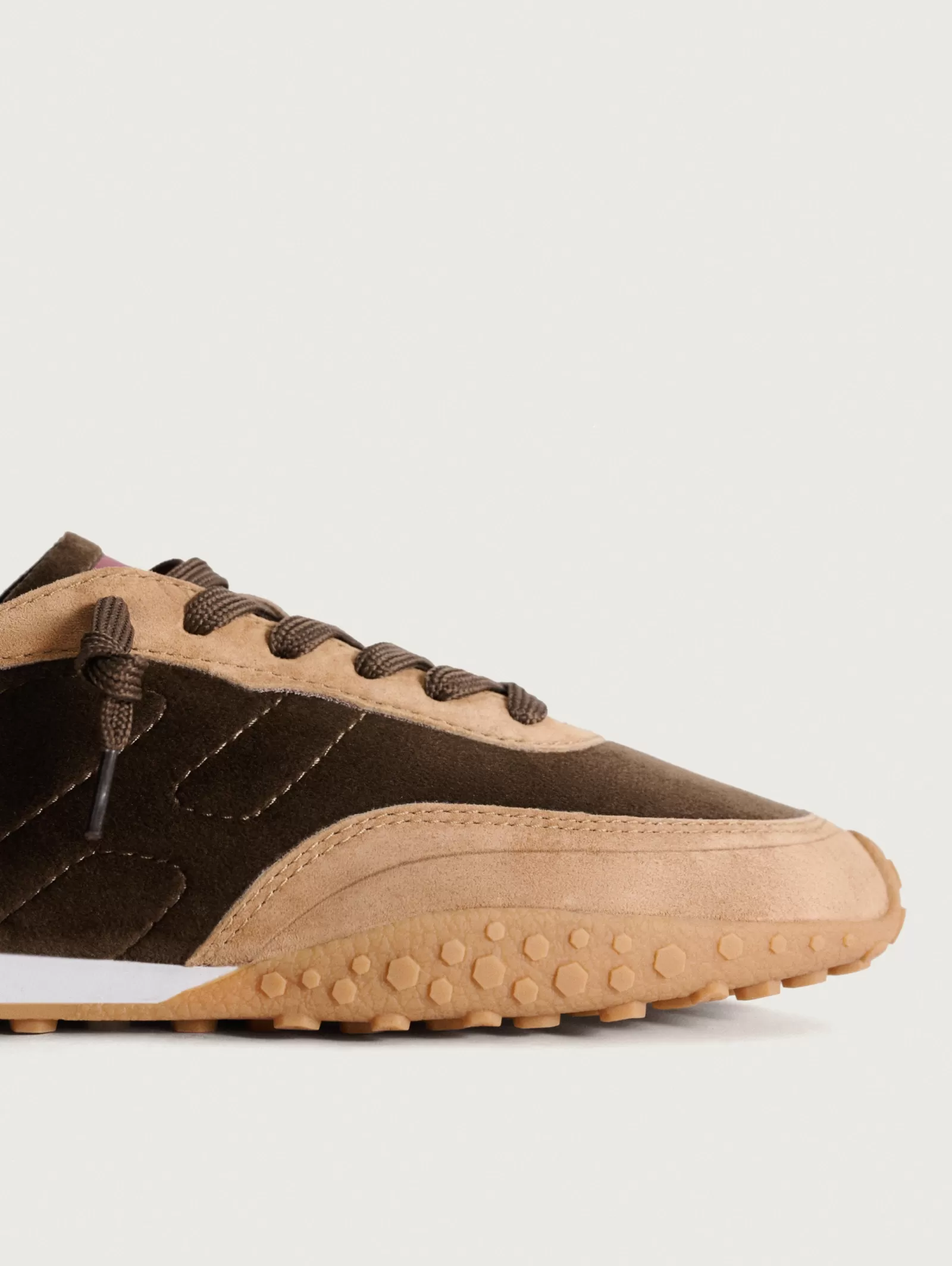 HOFF GROUSE Zapatillas Deportivas Mujer - Diseño Ligero y Comodidad Todo el Día | Estilo Urbano con Amortiguación Moderna | Disponible en Colores Vibrantes | Colección Primavera-Verano 2024
