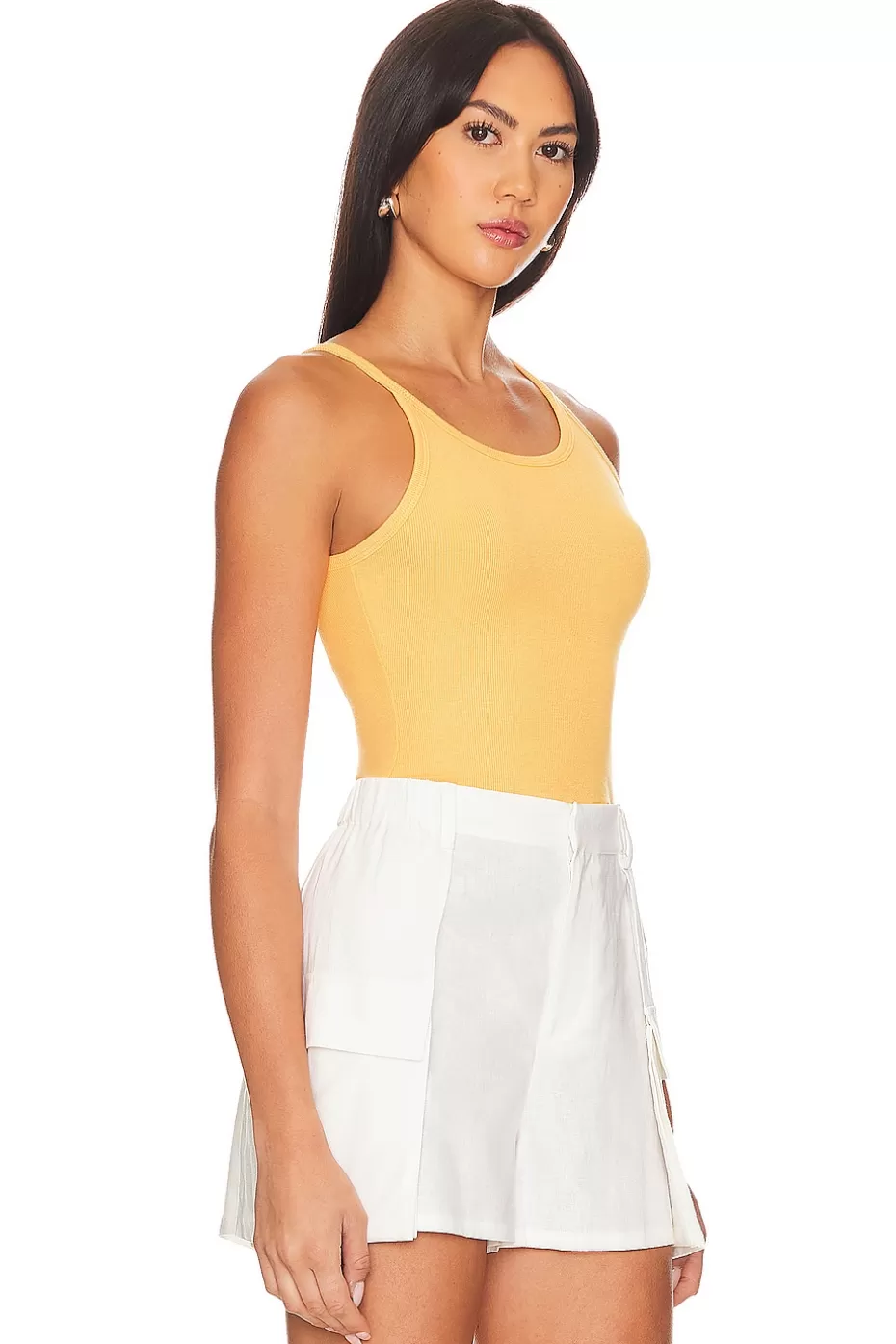 Camiseta Harlee para Mujer - Estilo Veraniego y Moderno | Lovers & Friends